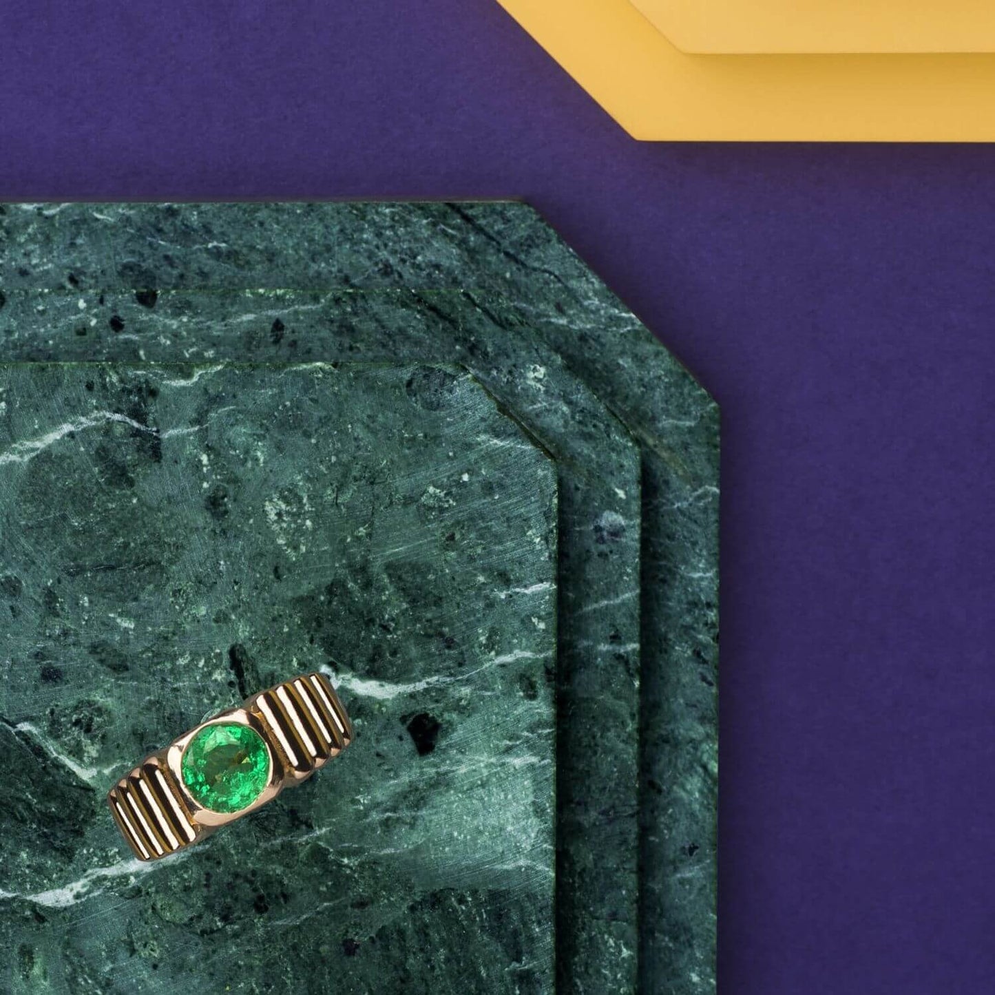 Van Inca Signet Emerald